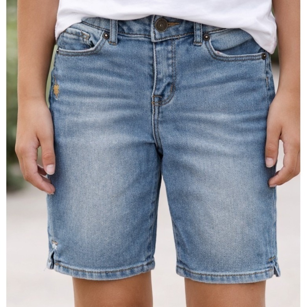 Lucky Brand Zoe Bermuda Stonewashed Stretch‎ Denim Shorts Girl's Size 10 / 22x7